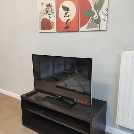 Apartment Le Romainvillois-terrasse Aux Portes De Paris *
