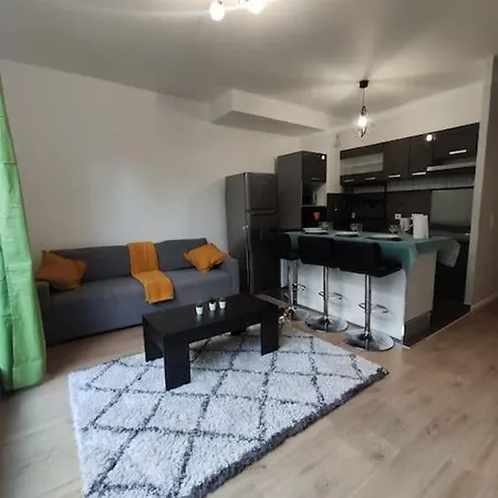 Le Romainvillois-terrasse Aux Portes De Paris Apartment *